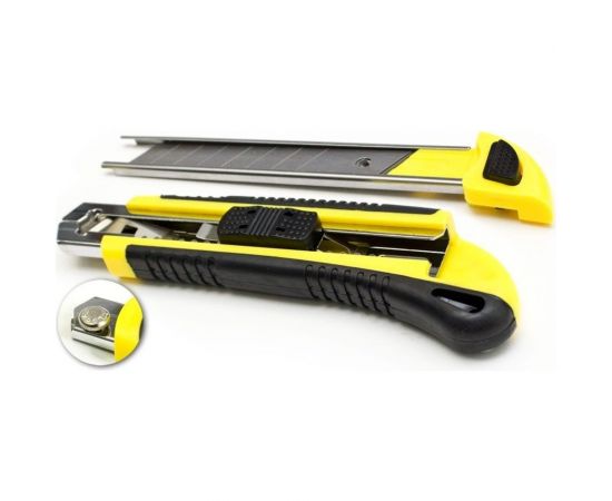 Нож Kinwehr универсальный обрезиненный с фиксатором, 3 лезвия 18x100мм с автозаменой 571004 – изображение 2