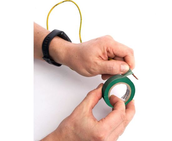 Изоляционная лента STEKKER intp01315-20 0,13x15 мм, 20 м, зеленая 39903 – изображение 3
