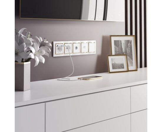 Рамка на 5 постов WERKEL W0051933 Snabb белый/золото a051664 – изображение 2