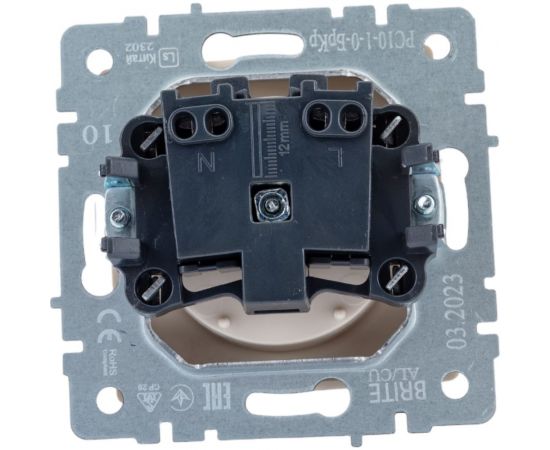 1-местная розетка IEK Brite рс10-1-0-бркр без заземления, без защитных шторок, 10А, бежевый BR-R10-10-K10 – изображение 4