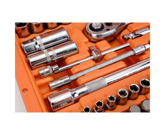 Набор инструментов 1/2 +1/4 Кратон TS-18 2 28 09 018 (82 пр.) – изображение 5