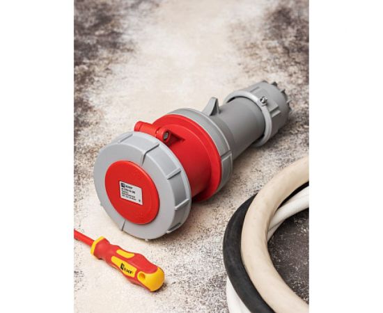 Переносная розетка EKF PROxima 2352, 3Р+РЕ+N, 63А, 380В, IP67, SQ ps-2352-63-380 – изображение 3