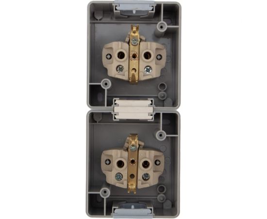 Двойная накладная розетка KRANZ керамика, вертикальный блок с/з IP54 16А серая KR-78-0616 – изображение 2