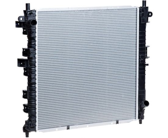 Радиатор охлаждения для автомобилей Kyron/Actyon MT LUZAR LRc 1750 