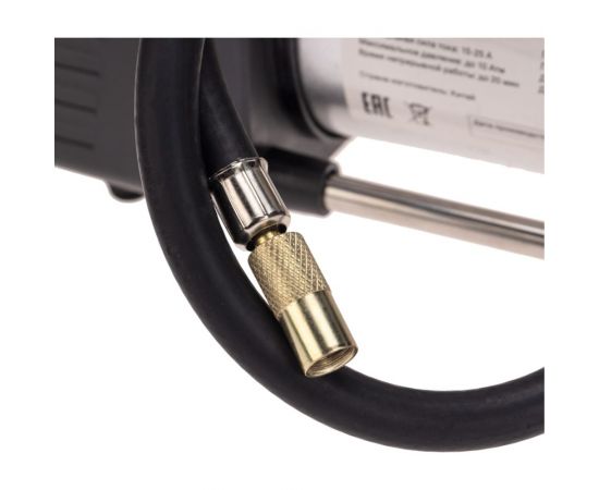 Автомобильный усиленный двухпоршневой компрессор REXANT в кейсе, с набором инструментов, 60 л/мин, 10 атм 80-0524 – изображение 3