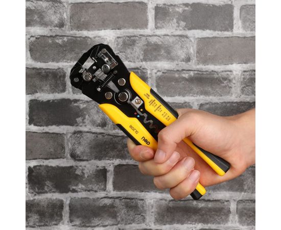 Инструмент DELI dl2018 многофункциональный для зачистки проводов (стриппер) 3-в-1 175мм (диапазон зачистки 0,6-2,6 мм, возвратная пружина) 123283 – изображение 2