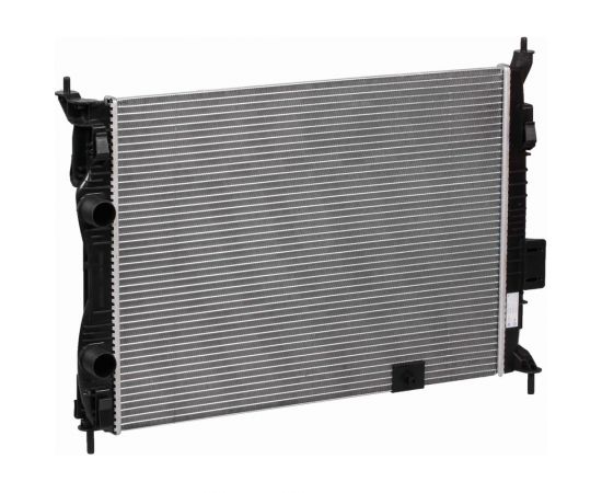Радиатор охлаждения для автомобилей Qashqai 1.6i МТ LUZAR LRc 1401 