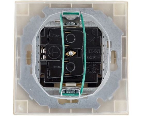 Розетка с заземлением, шторками и крышкой IP-44 слоновая кость Simon 1590450-031 – изображение 4