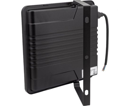 Светодиодный прожектор LEDVANCE ECOCLASS FL G2 100W 740 230V BK 4058075709379 – изображение 4