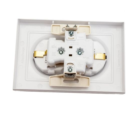 Розетка Schneider Electric AtlasDesign Бел с/з двойная, со шторками, 16А, в сборе SE ATN000126 – изображение 4