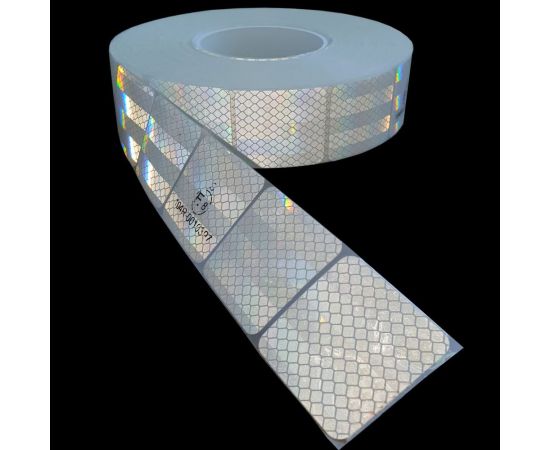 Световозвращающая сегментированная лента для тентов RTLITE RT-V104 50 мм х 50 м, белая RT-V104SW – изображение 3