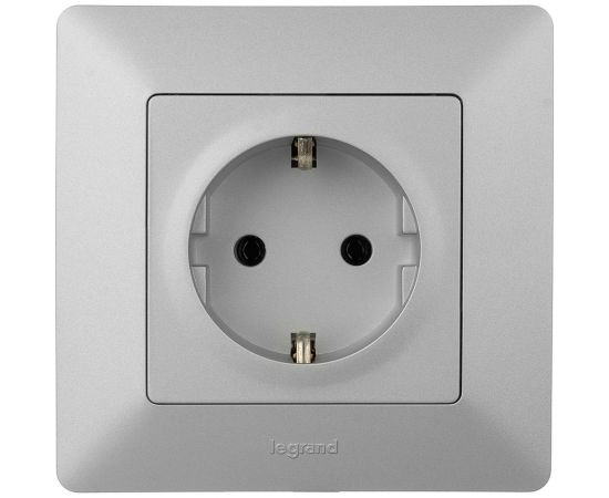 Механизм розетки Legrand Valena Life 16 А 250В 2К+З с лицевой панелью Leg 753621 – изображение 5