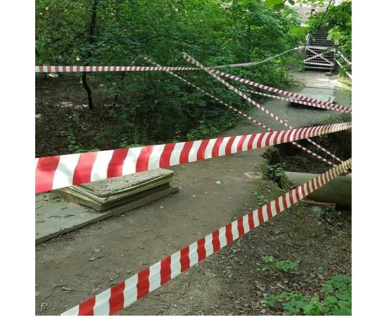 Оградительная лента ООО Комус красно-белая, 75 мм х 250 м 160542 – изображение 2