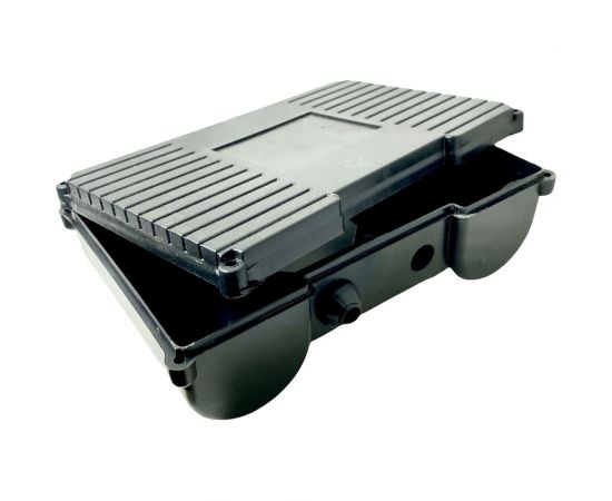 Крышка для двигателя YL90L-2 2.2 кВт Pegas pneumatic 6724 