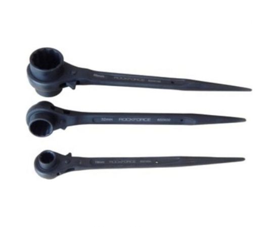 Трещоточный ступичный усиленный ключ ROCKFORCE 24х27 RF-8222427 