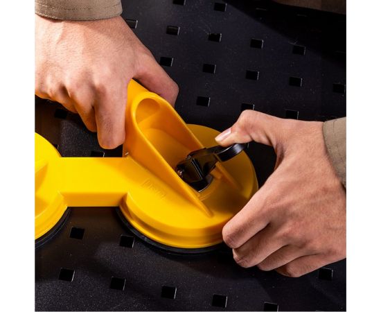 Присоска для стекла DELI DL-XP23 тройная, диаметр присосок 3x118мм, всасывание 120кг 104578 – изображение 3