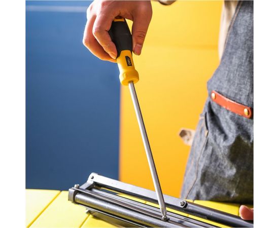 Крестовая отвертка DELI DL638200 PH3x200мм (магнит, TPR+PP ручка) 98372 – изображение 3