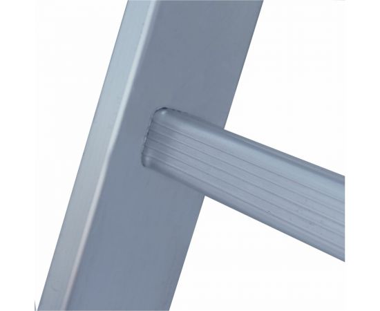 Алюминиевая двухсекционная лестница WORKY 2x7, высота 2.02/3.16 м, 7/14 ступеней ARD255926 – изображение 4