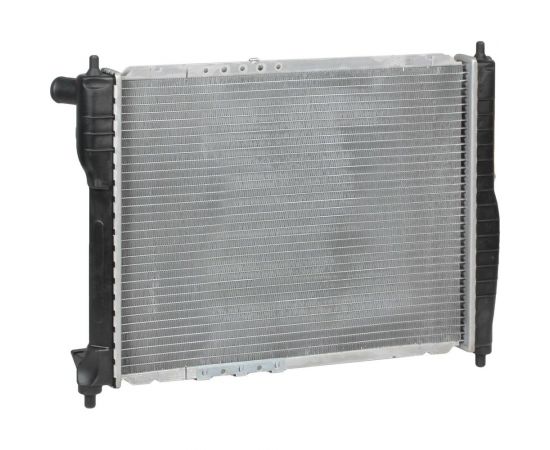 Радиатор охлаждения для автомобилей Lanos MT LUZAR LRc 0563b – изображение 2