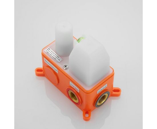 Встроенный настенный смеситель для ванны Rose R2835H – изображение 3