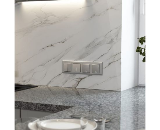 Влагозащищенная розетка WERKEL с зазем. с защит. крышкой и шторками серебряный матовый a063614 – изображение 2