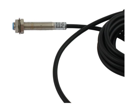 Индуктивный экранированный датчик INNOCONT M8x1, L=49 мм, зона срабатывания 1 мм, -25 +60 С, 12…24 VDC, IP65, выход: PNP NO, макс. ток 200 мА, кабель 2 м SL-8P1C – изображение 4