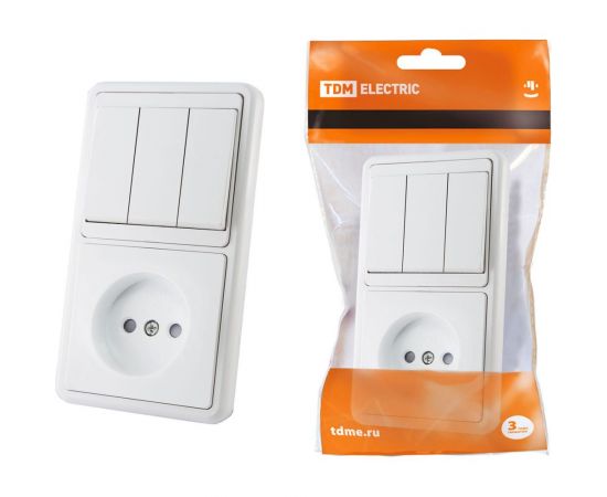 Комбинированный блок TDM БКВР 3-х клавишный выключатель + розетка 2П с защитными шторками SQ1813-0006 