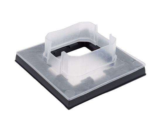 1-местная рамка IEK Brite ip44 ру-1-брч-44 черный BR-M12-44-K02 – изображение 5