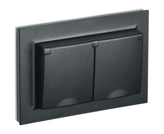 2-местная розетка IEK Brite рсбш12-3-44-брч с заземлением, с защитными шторками и крышкой, 16А, в сборе, ip44, черный BR-R26-16-44-K02-F 