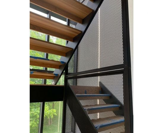 Cетка ПВЛ просечно вытяжная стальная неокрашенная для мебели, ограждения лестниц, стеллажа, фасада, защиты Фабрика сеток ""Железный слон"" Лофт ромб 30x12 мм, перемычка 1x3 мм, 1250x2000 мм PVS000138-2 – изображение 2