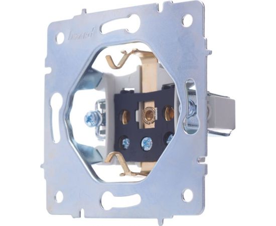 Розетка Lezard VESNA с защитой от детей, ПБТ, жемчужно-белый перламутр 742-3088-124B – изображение 4