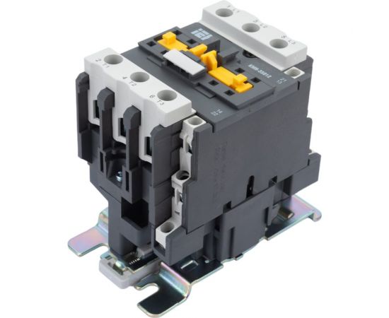 Контактор IEK КМИ-35012, 50А, 380В, ИЭК, KKM31-050-400-11 