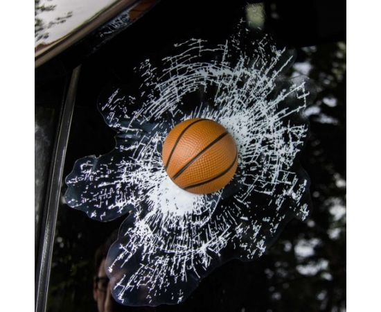 Наклейка на заднее стекло SKYWAY разбитое стекло «Мяч баскетбольный» 3D цвет черный S06501003 