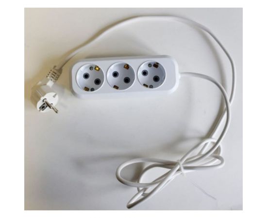 Сетевой удлинитель ПЕРЕСВЕТ+ с заземлением на 3 гнезда шнур ПВС 3*1- 2м 4620003921339 