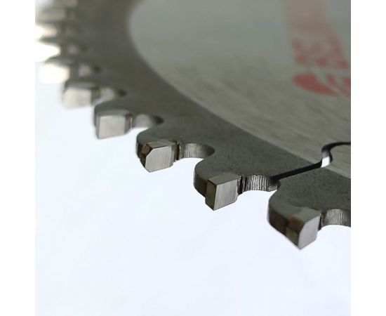 Диск пильный по цветным металлам и пластику BELMASH 305х3.1/2.1х30 мм, 80T Белмаш RD154A – изображение 4