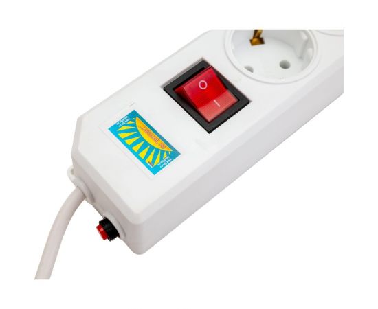 Сетевой фильтр ПЕРЕСВЕТ+ удлинитель на 5 гнезда, шнур ПВС 3х0,75, 2м 4620003921919 – изображение 3