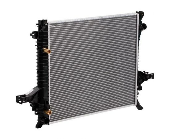 Радиатор охлаждения для автомобилей XC90 AT LUZAR LRc 10157 