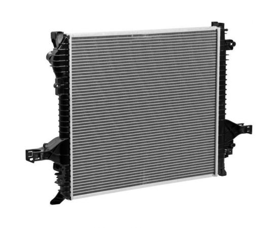 Радиатор охлаждения для автомобилей XC90 AT LUZAR LRc 10157 – изображение 2