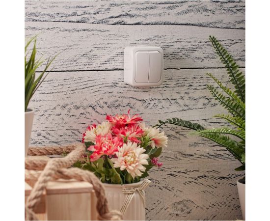 Двухклавишный накладной выключатель KRANZ IP54 белый KR-78-0602 – изображение 2