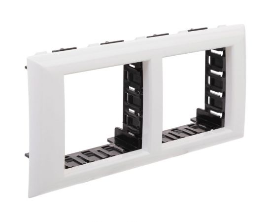 Рамка-суппорт DKC 4 модуля Avanti для In-liner Front белая 4400914 – изображение 4