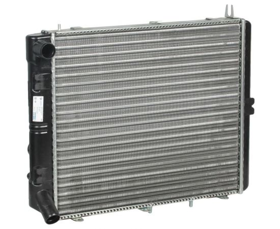 Радиатор охлаждения для автомобилей Москвич АЗЛК 2141 LUZAR LRc 0241 – изображение 2