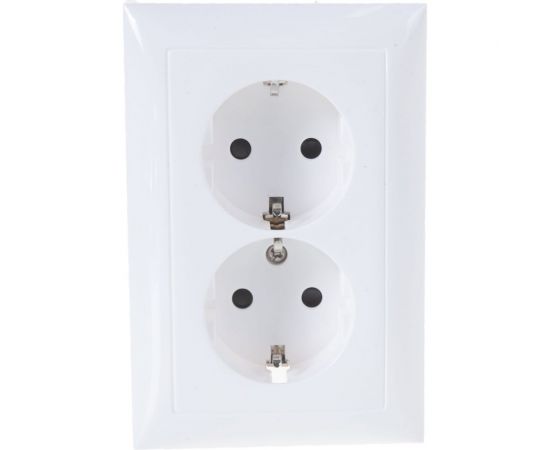 Двойная прямая розетка LK Studio с з/к, со шторками, белый 863704-1 – изображение 2