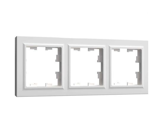 3-местная рамка IEK Brite ру-3-брб белый BR-M32-K01 