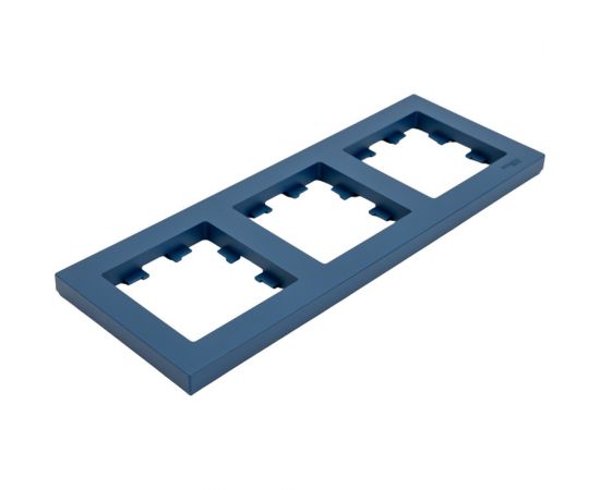 Универсальная 3-местная рамка Systeme Electric Atlasdesign аквамарин ATN001103 – изображение 2