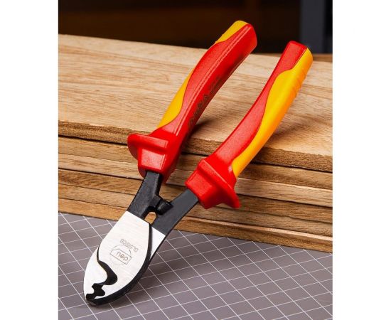 Диэлектрический кабелерез DELI dl515106 160мм (сертификат vde до 1000в, сталь cr-v, рукоять pp+tpr) 110631 – изображение 2