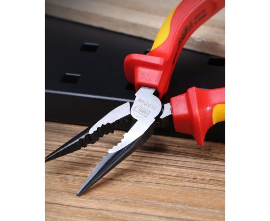 Диэлектрические удлиненные плоскогубцы DELI dl512106 160мм (сертификат vde до 1000в, сталь cr-v, рукоять pp+tpr) 110601 – изображение 3