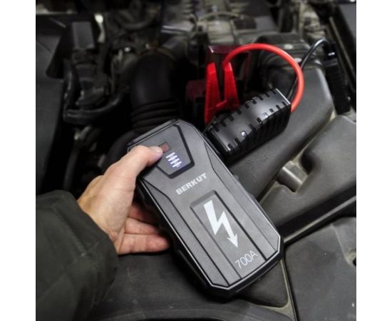 Пуско-зарядное устройство BERKUT specialist JSL-15000 – изображение 7