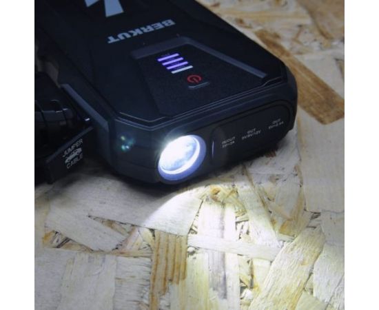 Пуско-зарядное устройство BERKUT specialist JSL-15000 – изображение 10