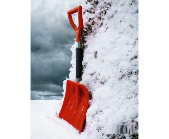 Автомобильная лопата LWI красная морозостойкая №16 с алюминиевой планкой 270x360 LWI-Л16 – изображение 5