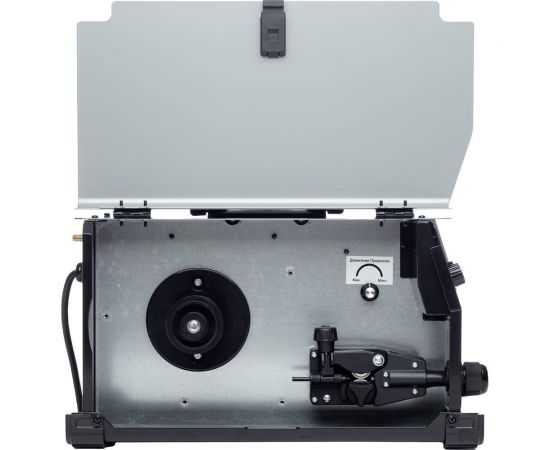 Полуавтоматический сварочный инвертор Ресанта САИПА 135 65/7 – изображение 10